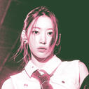 A portrait of (Le Sserafim) Huh Yunjin.